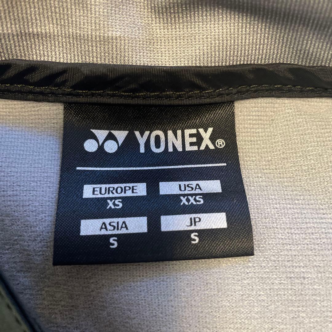 YONEX フード付きグレージャケット