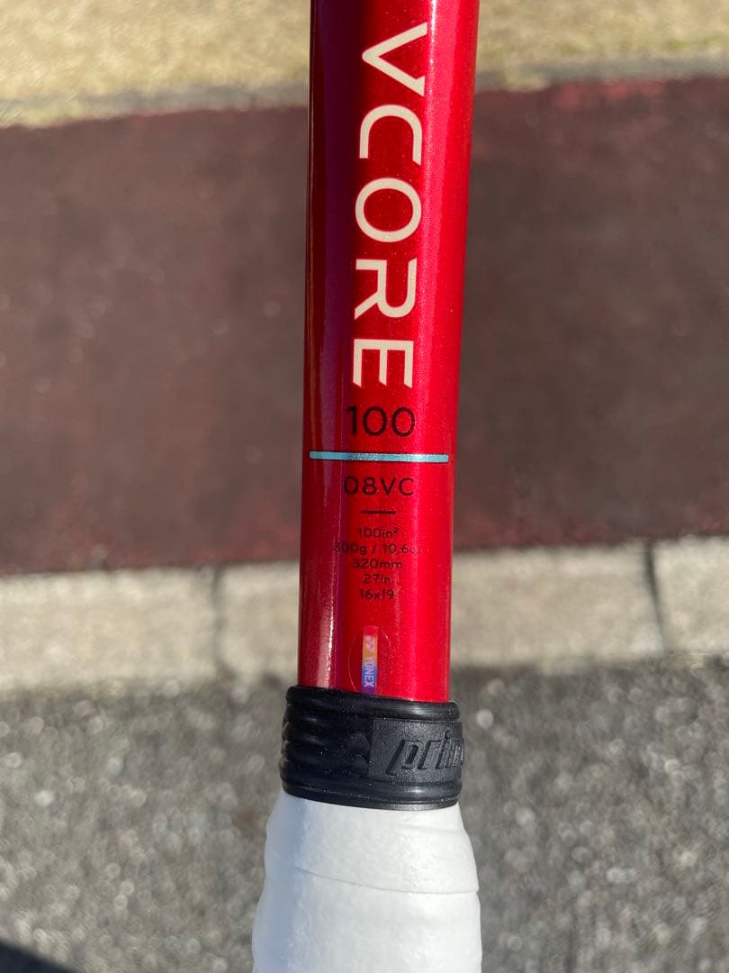 【新品同様】YONEX VCORE 100 G2　2026