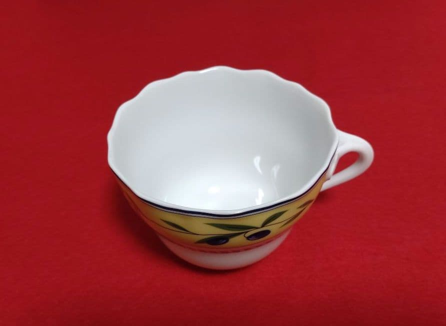 フッチェンロイター メドレーコーヒーカップ＆ソーサー 2客 プレート 2枚