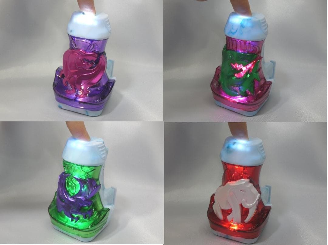 仮面ライダーリバイス　スペシャル限定セット　バイスタンプ12種類
