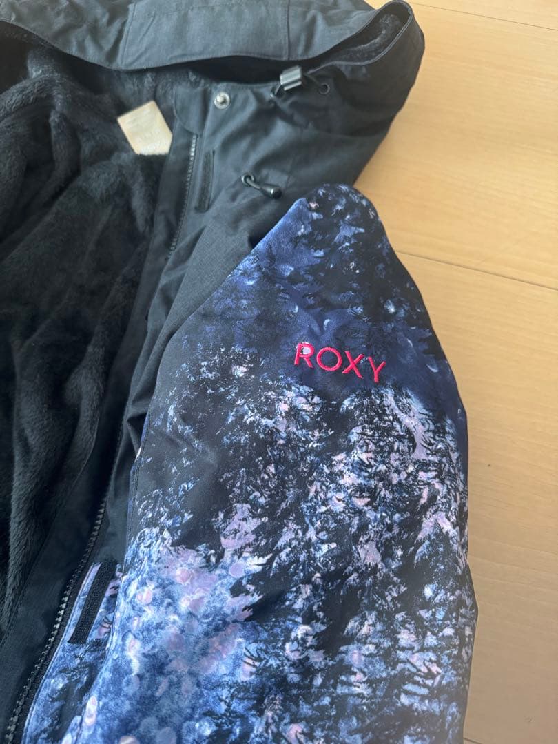 ROXY ロキシー　スノボウェア　レディース