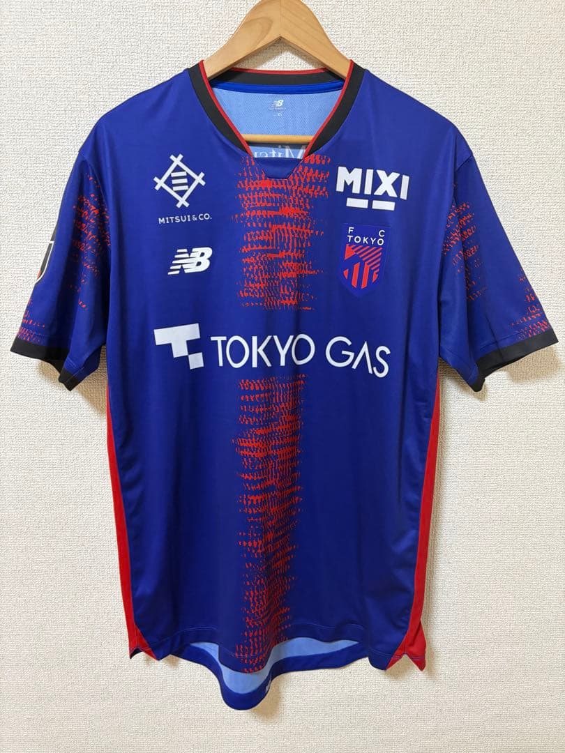 美品 FC東京 2025ユニフォーム XLサイズ タオルマフラー付き