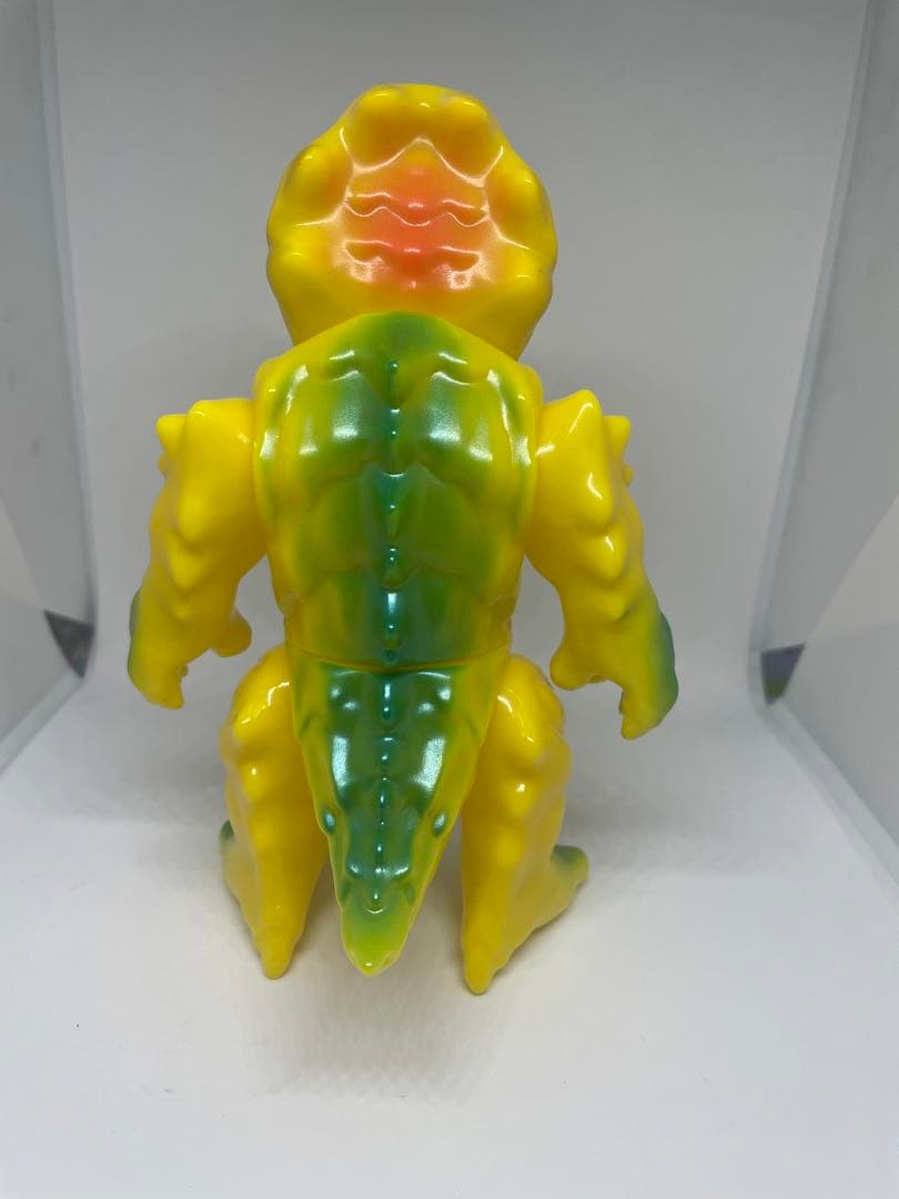 ユーキデイドリーマー ダイノワン　ソフビ