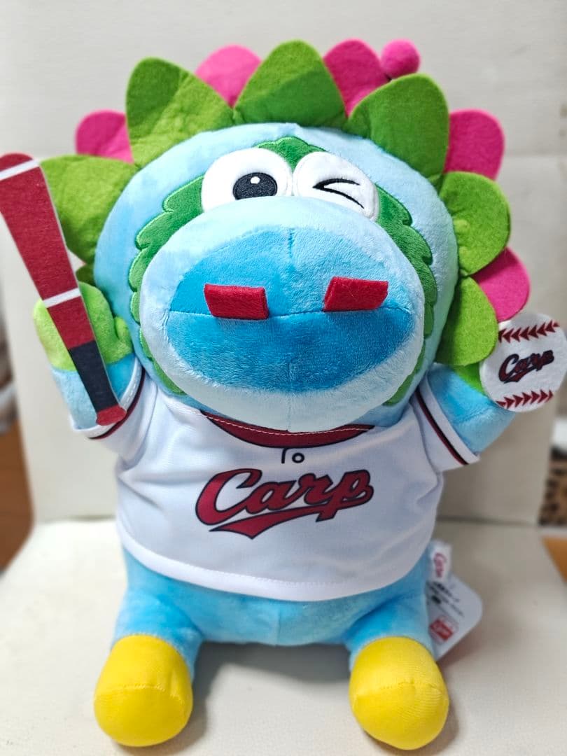 CARP☆スラィリーBIGぬいぐるみ☆ピコピコ帽子☆カープ坊やぬいぐるみメガホン