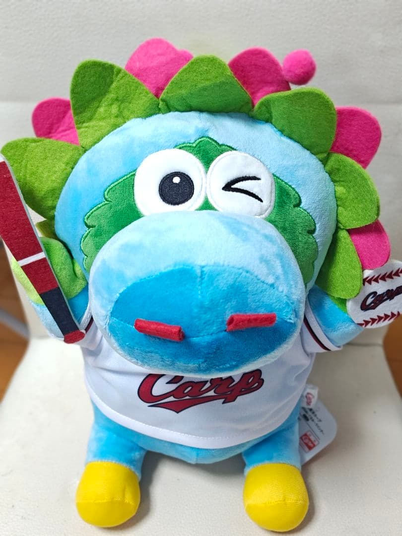 CARP☆スラィリーBIGぬいぐるみ☆ピコピコ帽子☆カープ坊やぬいぐるみメガホン
