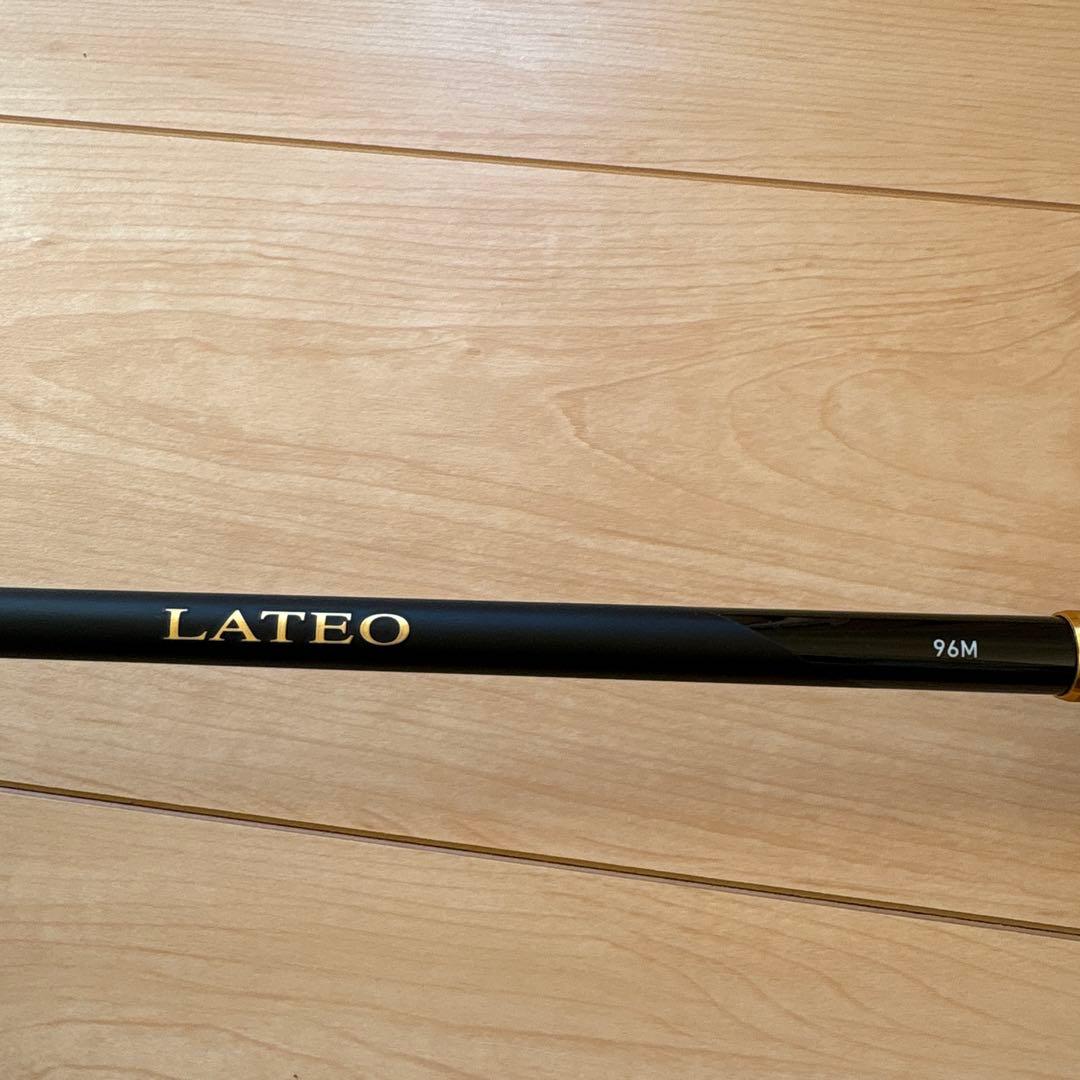 美品 ダイワ 24ラテオLATEO 96M-K シーバスロッド