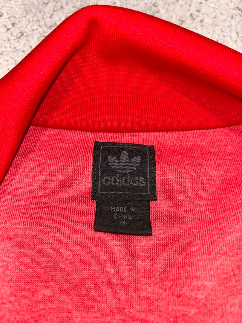 adidas トラックジャケット　español