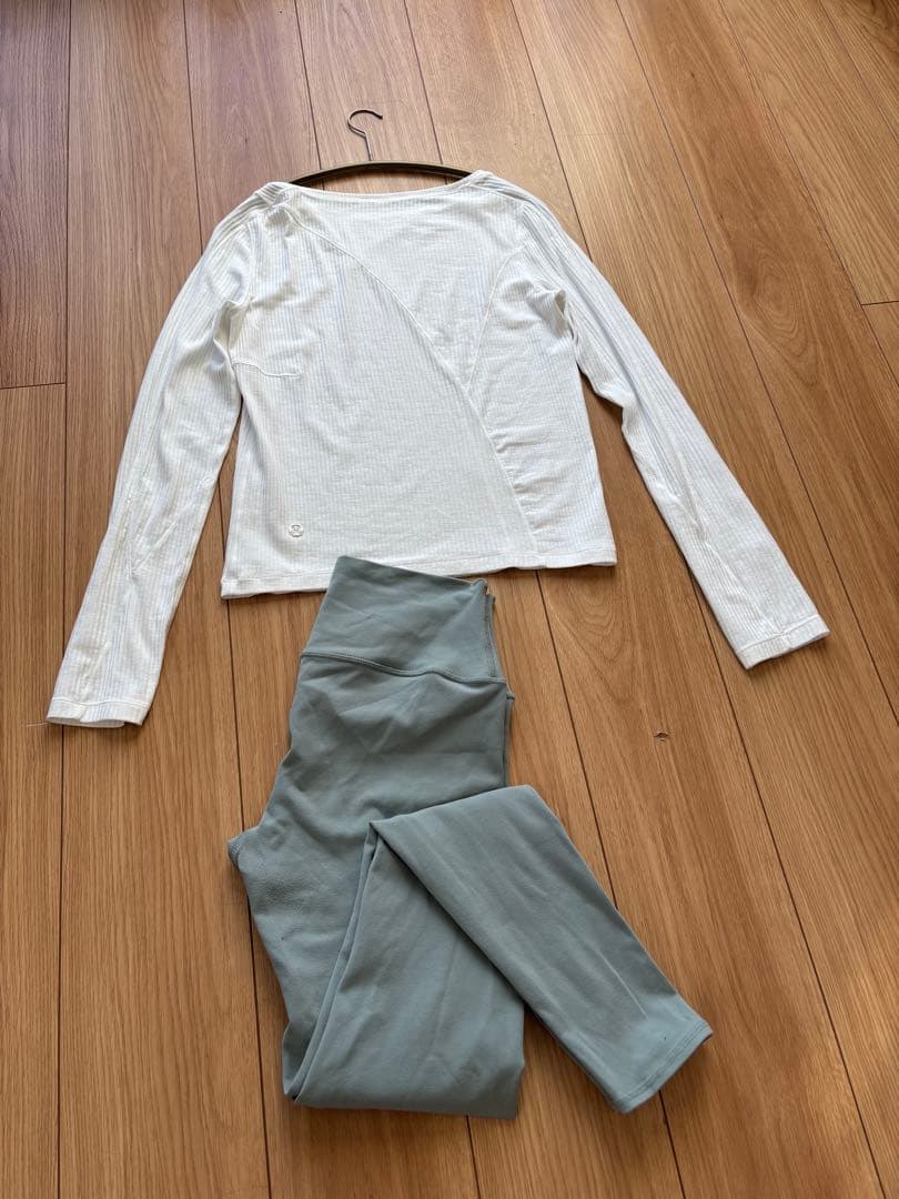 lululemon 長袖シャツ L 透け感 速乾