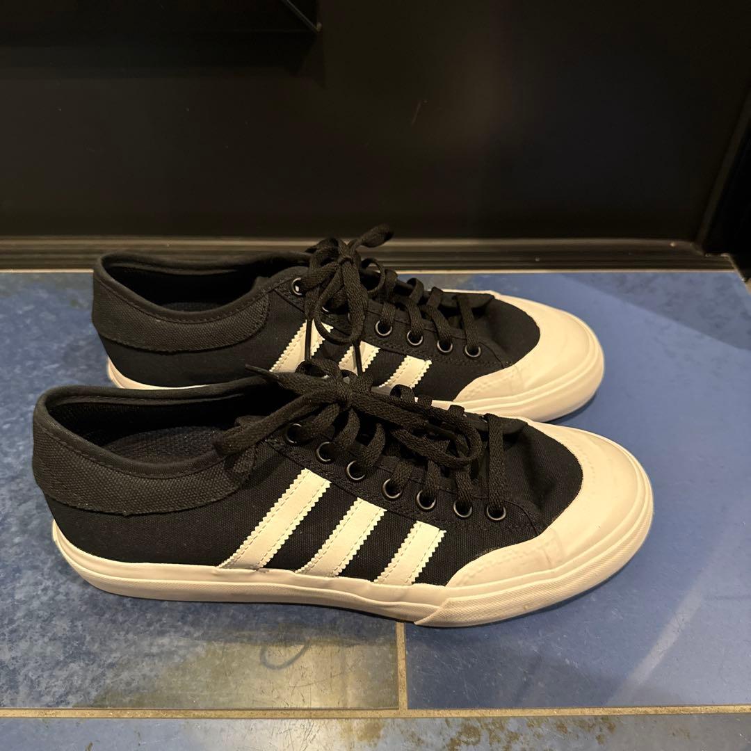 adidas skate boardingマッチコート