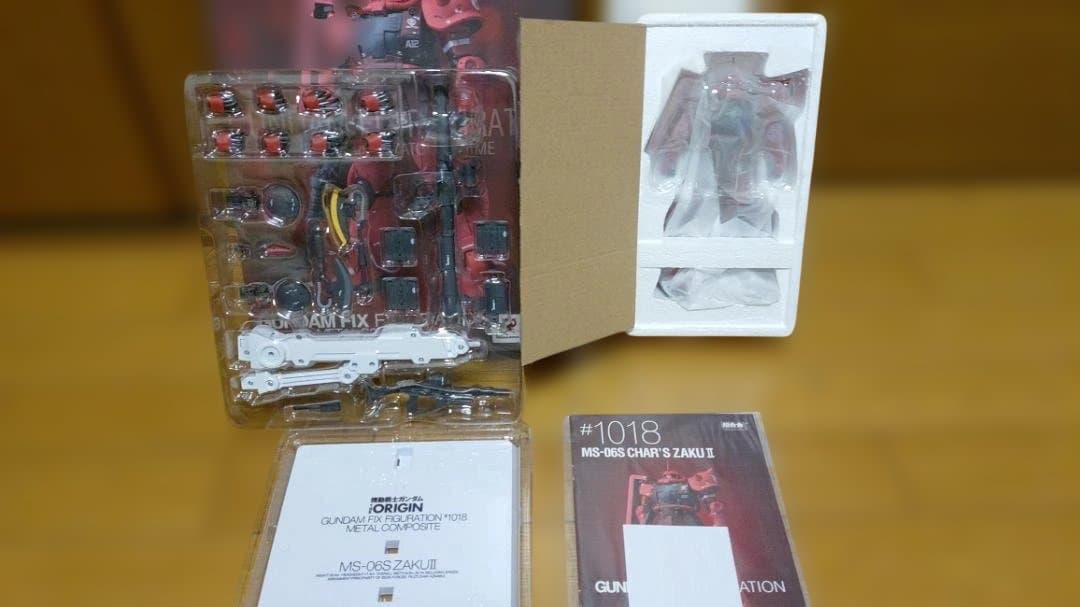ロボット GUNDAM FIX FIGURATION MS-06S CHAR'S ZAKU