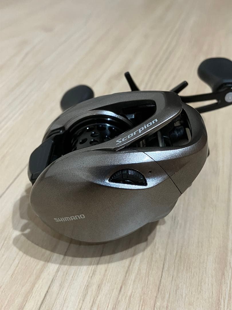 シマノ 17 スコーピオン BFS XG 左ハンドル
