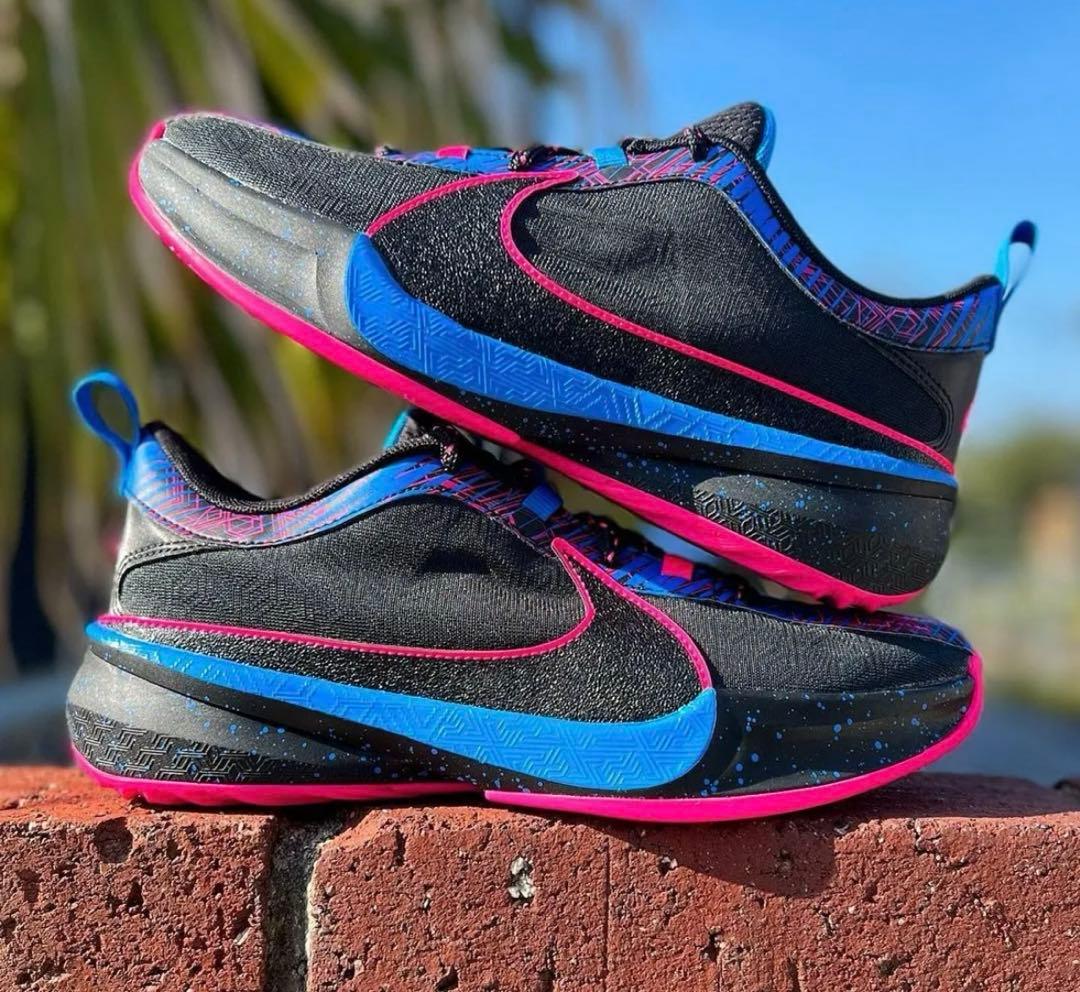 バスケットシューズ バッシュ フリーク Nike ZoomFreak5 美品