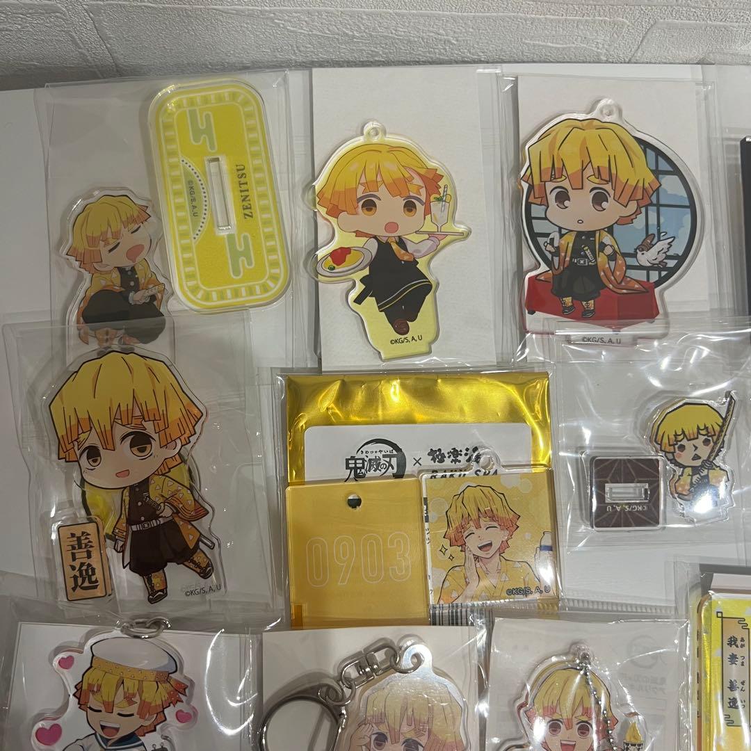 鬼滅の刃 我妻善逸 みにキャラアクリルスタンド キーホルダー類