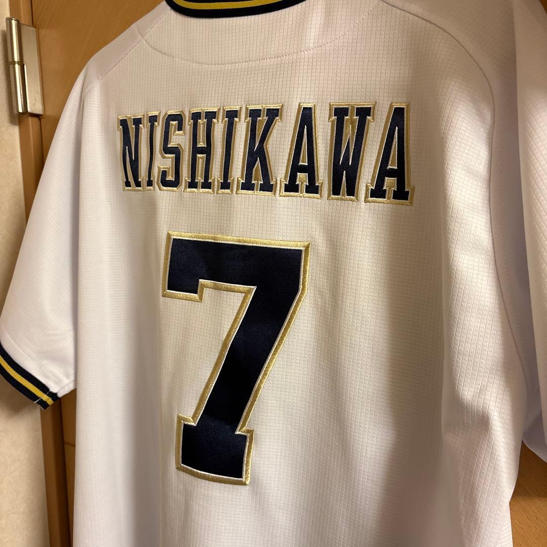 オリックス・バファローズ 西川龍馬背番号7ユニフォーム 正規品です。