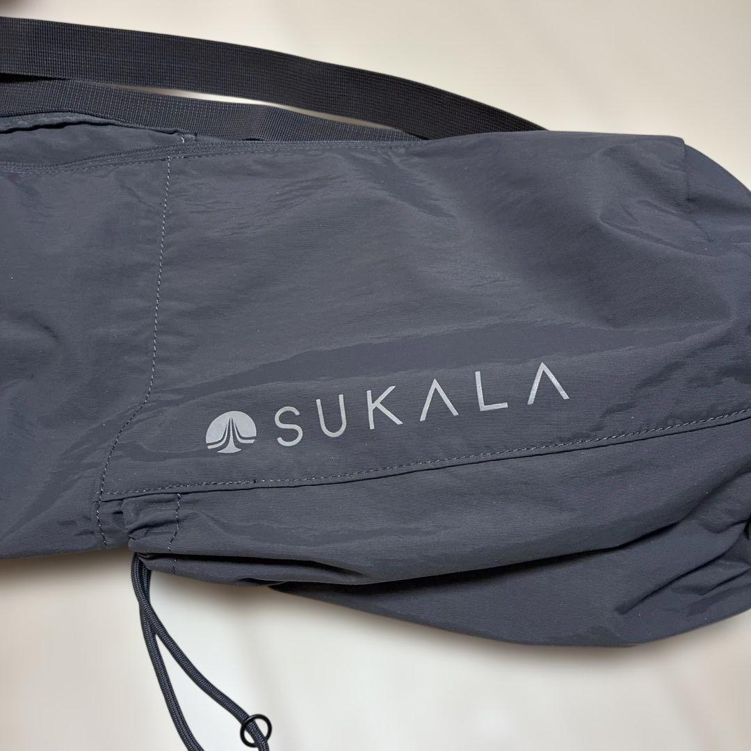 SUKALA ヨガマットケース付き　LAVA
