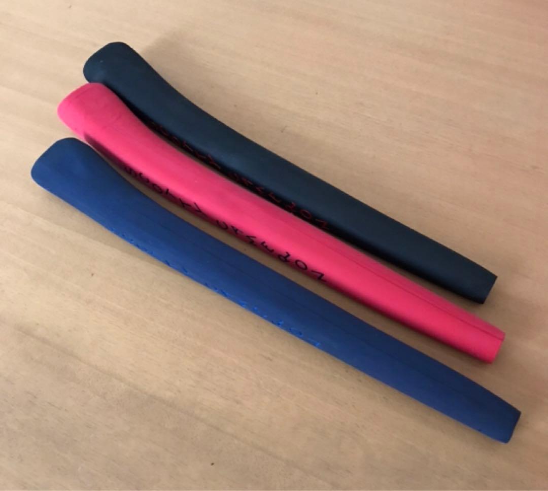 ゴルフグリップ　スコッティキャメロン ピストレロ　紺　赤　黒　スポーツ　パター