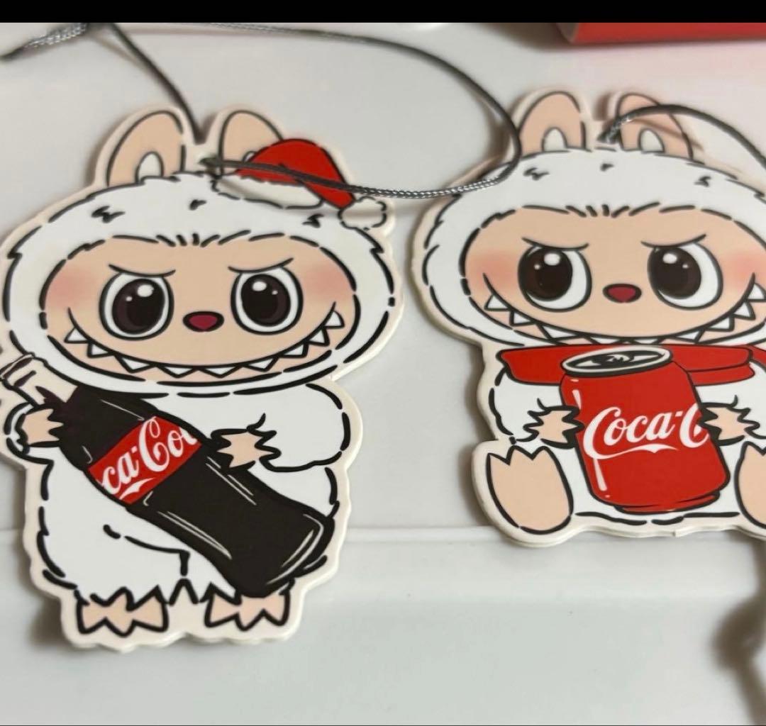 正規品　週末だけのお値下げ　コカコーラ　ラブブ　キーホルダー2点　お得セット