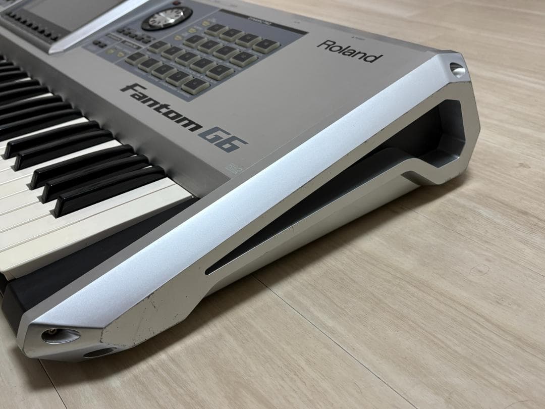 Roland Fantom G6 シンセサイザー