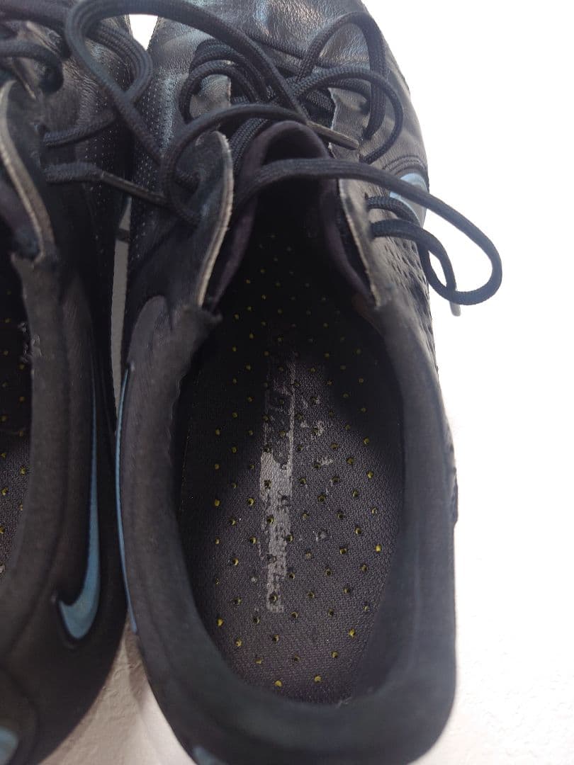 Nike ティエンポレジェンド9　エリートFG 27.5cm サッカースパイク