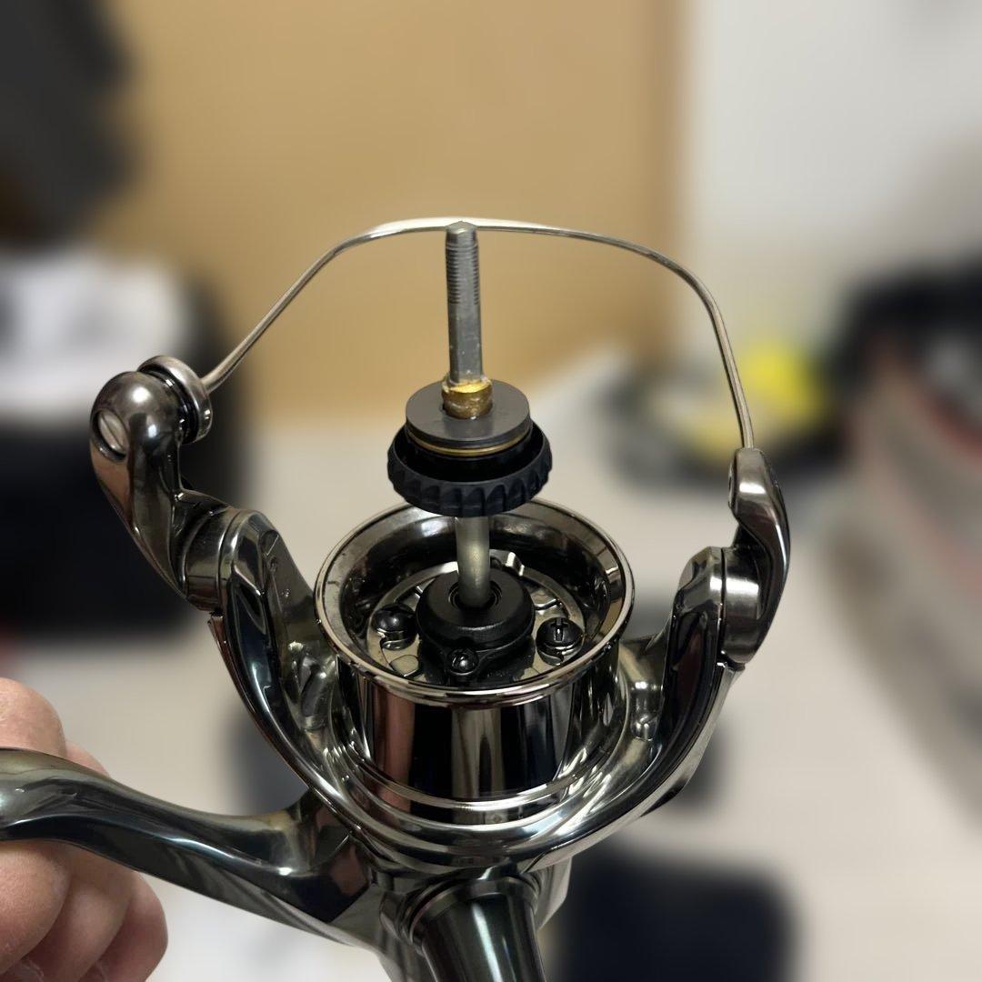 ムニ　【美品】 SHIMANO 22 STELLA 4000XG