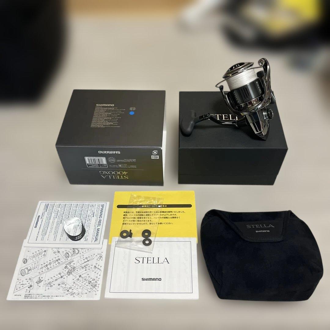 ムニ　【美品】 SHIMANO 22 STELLA 4000XG