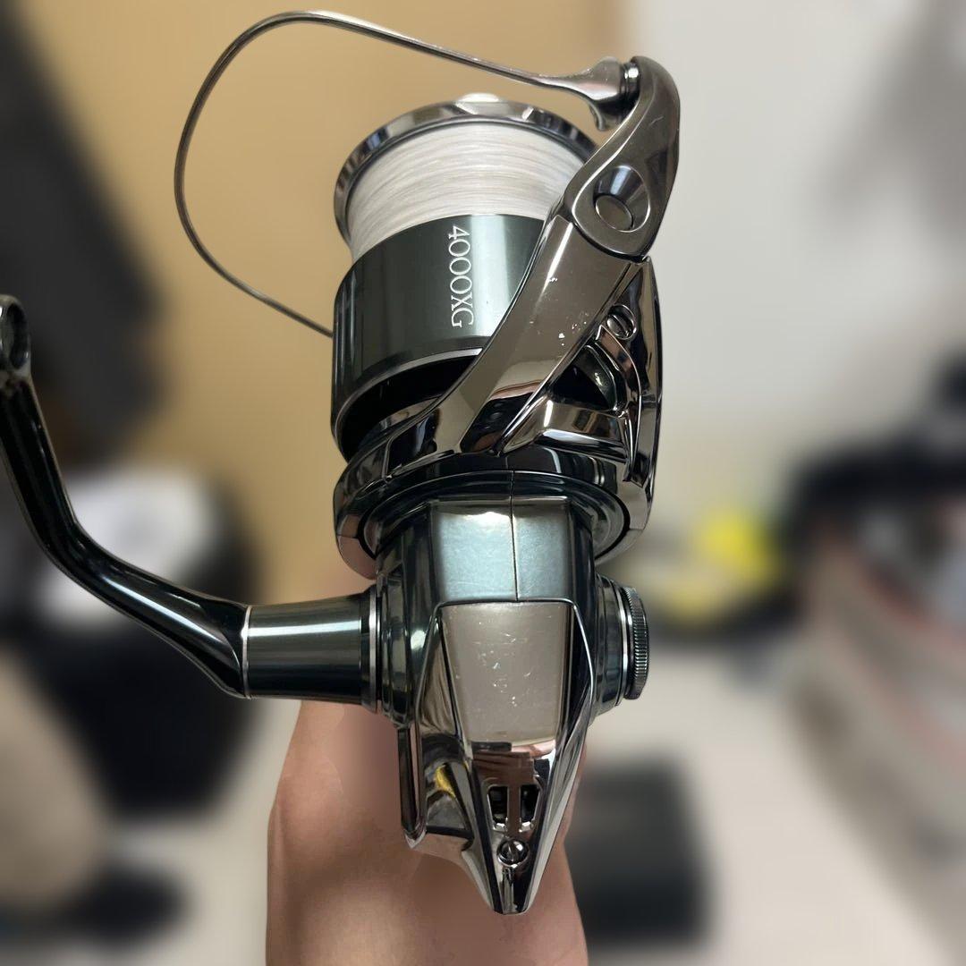 ムニ　【美品】 SHIMANO 22 STELLA 4000XG