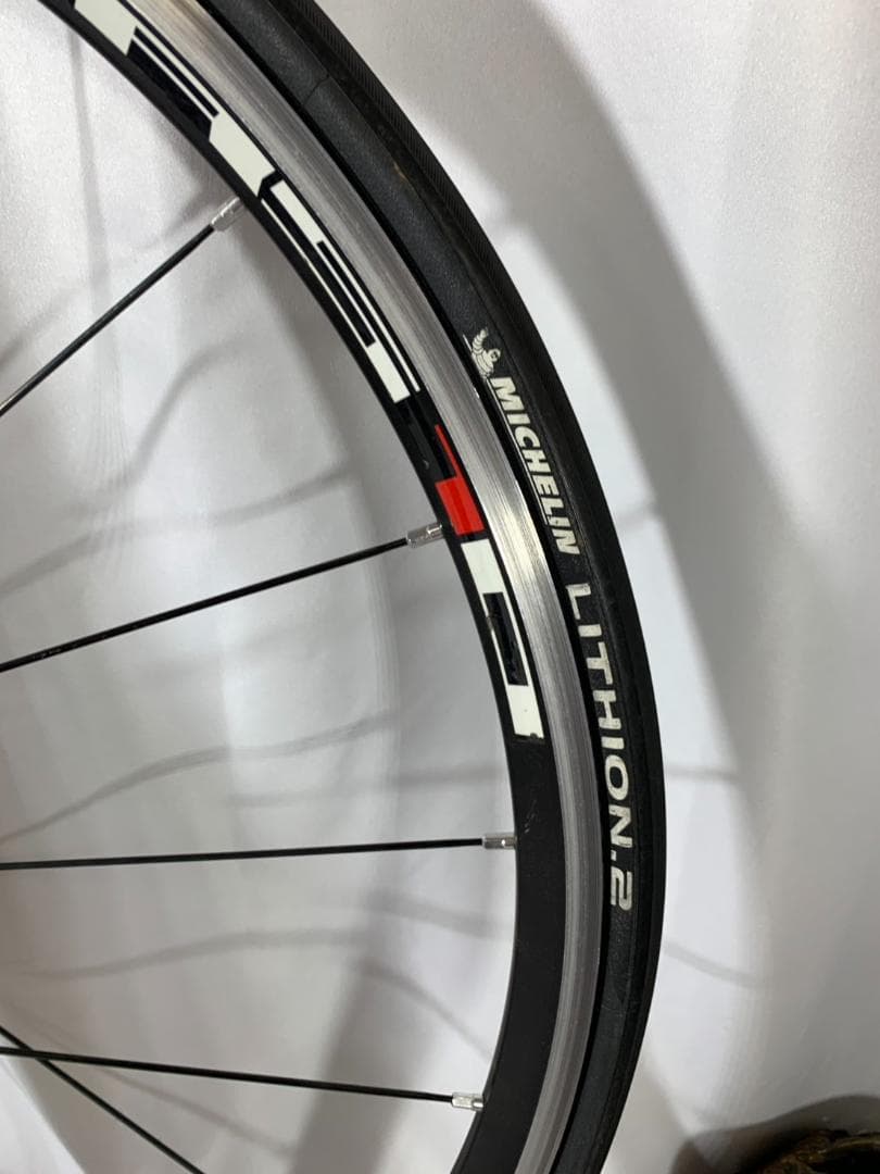 Shimano 700C WH-RS10 虫ゴムなし