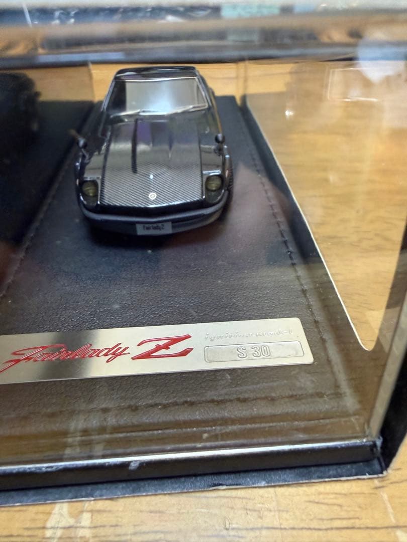 イグニションモデル　フェアレディZ ブラック 1/43