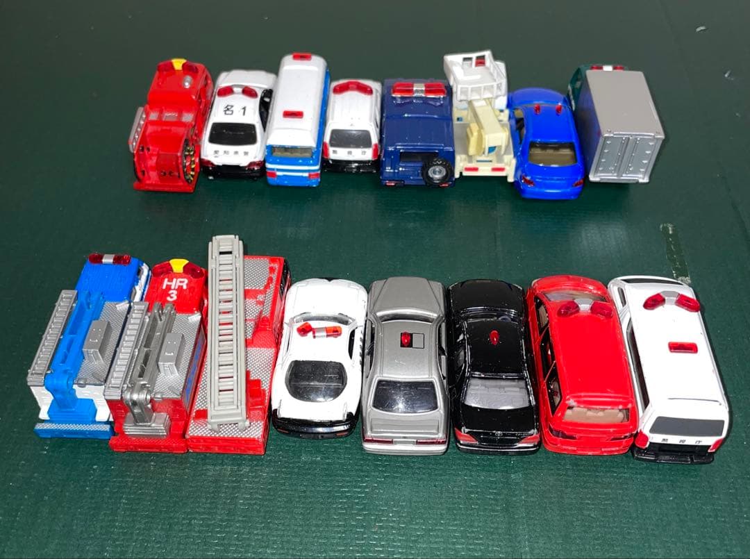 トミカ　緊急出動24時！ 特別警戒スペシャル　1BOX16個　トミカくじ7
