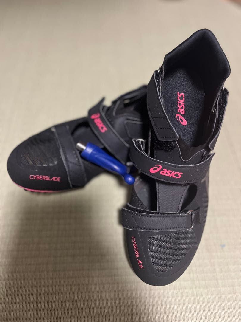 ASICS CYBERBLADE スパイクシューズ 26.0cm