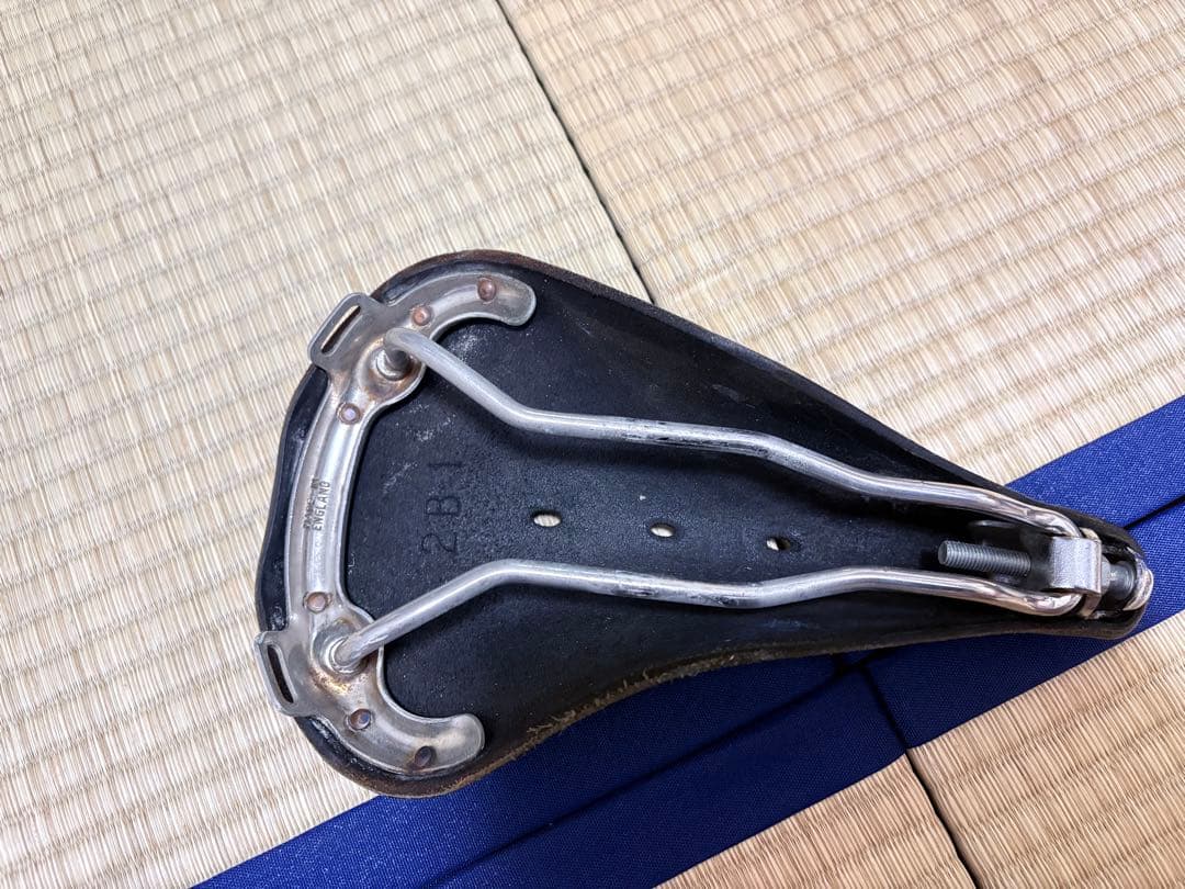 brooks レザーサドル　ブラック