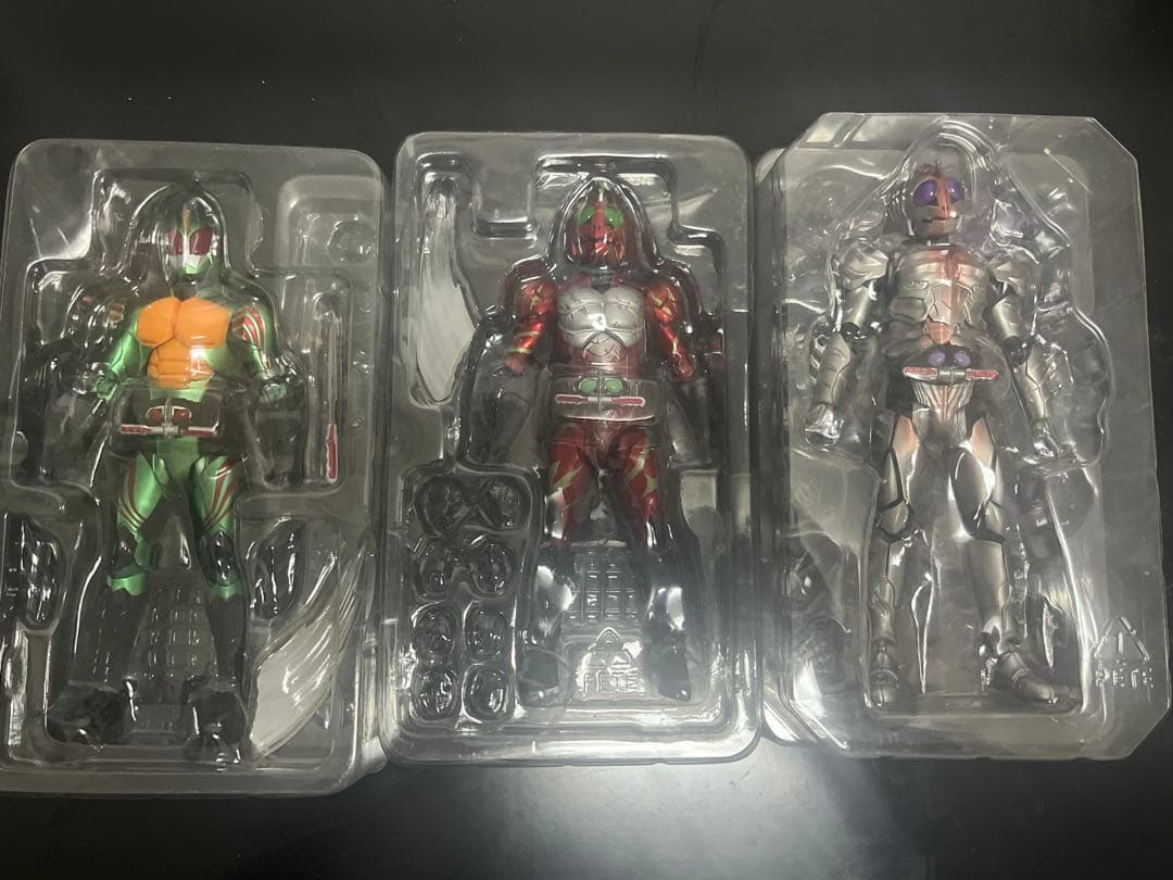 S.H Figuarts 仮面ライダーアマゾンオメガ アルファ シグマ セット