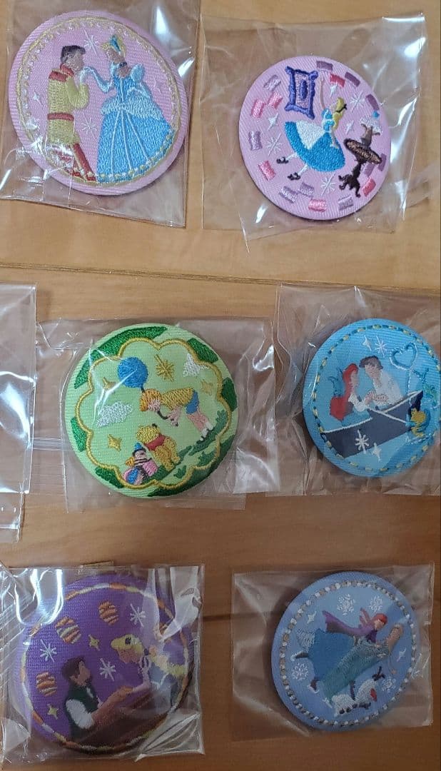 き*み様 ディズニー刺繍缶バッジ 15個セット フルコンプリート