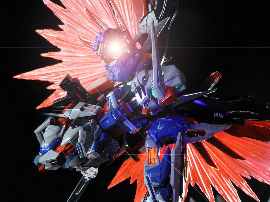 ガンプラ　MGSD　デスティニーガンダム SpecⅡ　改修塗装済み完成品