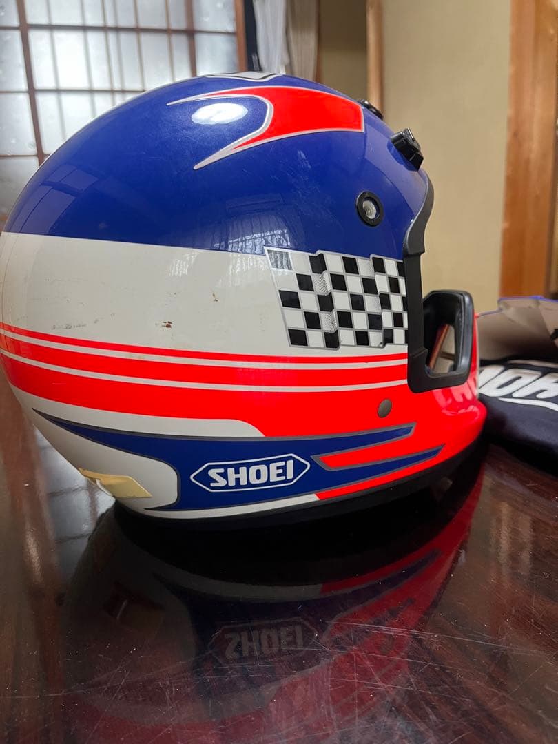 SHOEI ヘルメット 青赤白 チェッカーフラッグ中古　M57-58cm