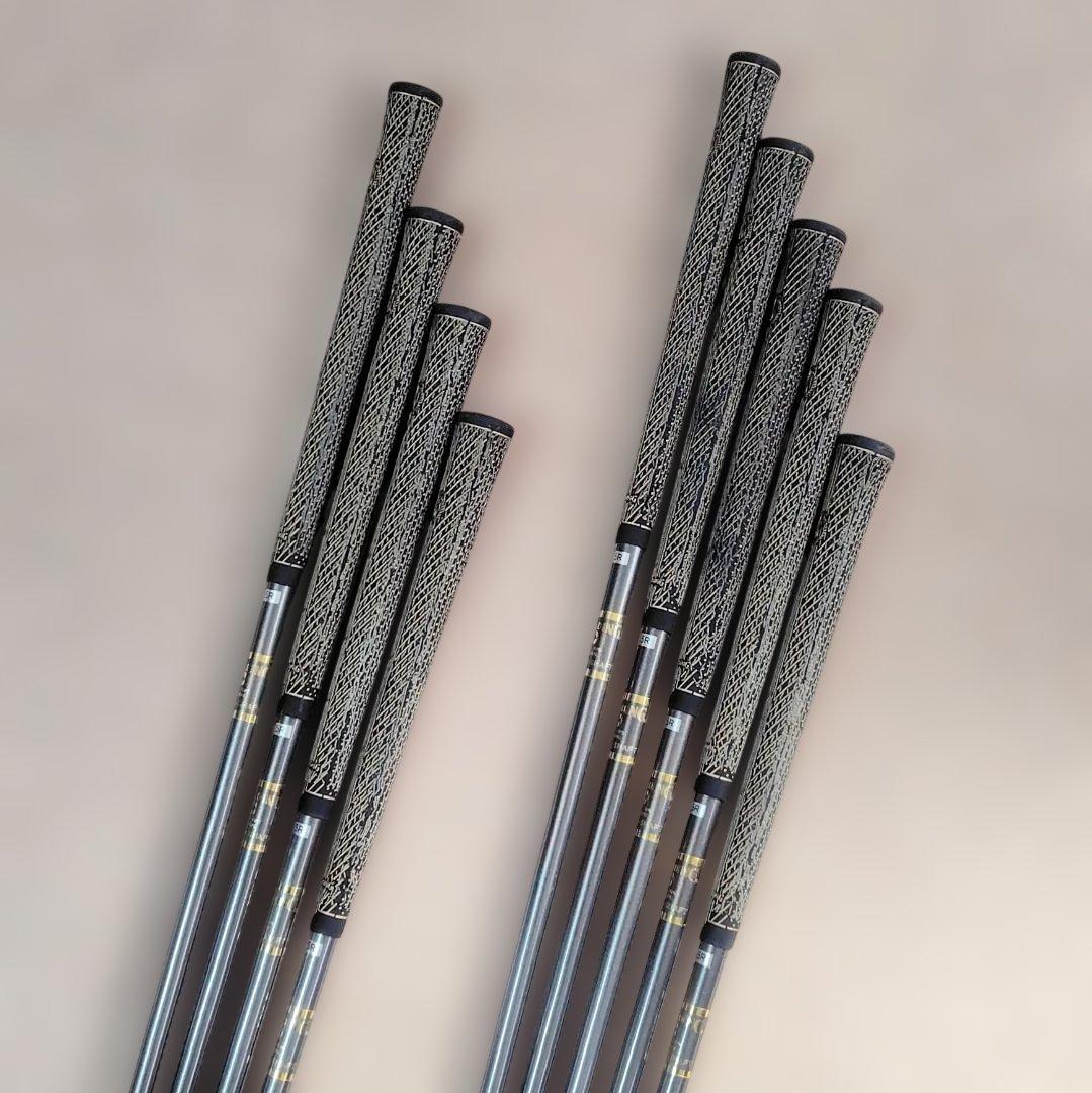 アイアンセット 9本　ウッド3本　CARBON SHAFT　パター 1本