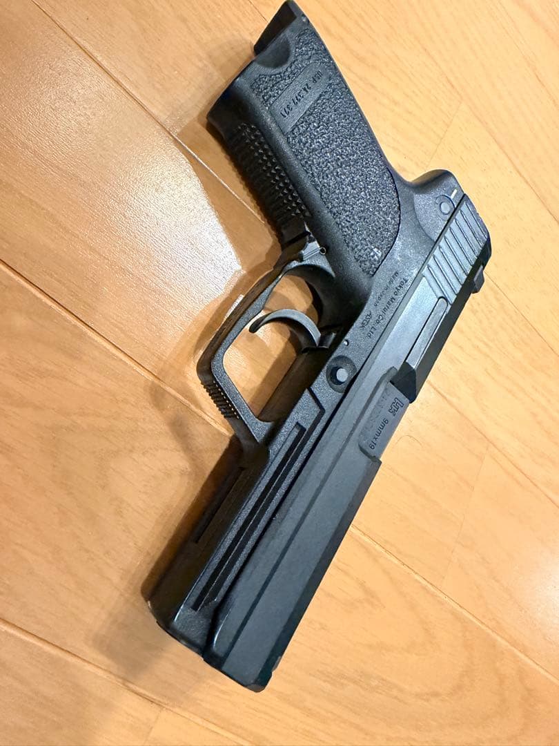 東京マルイ USP ガスブローバック　ハンドガン
