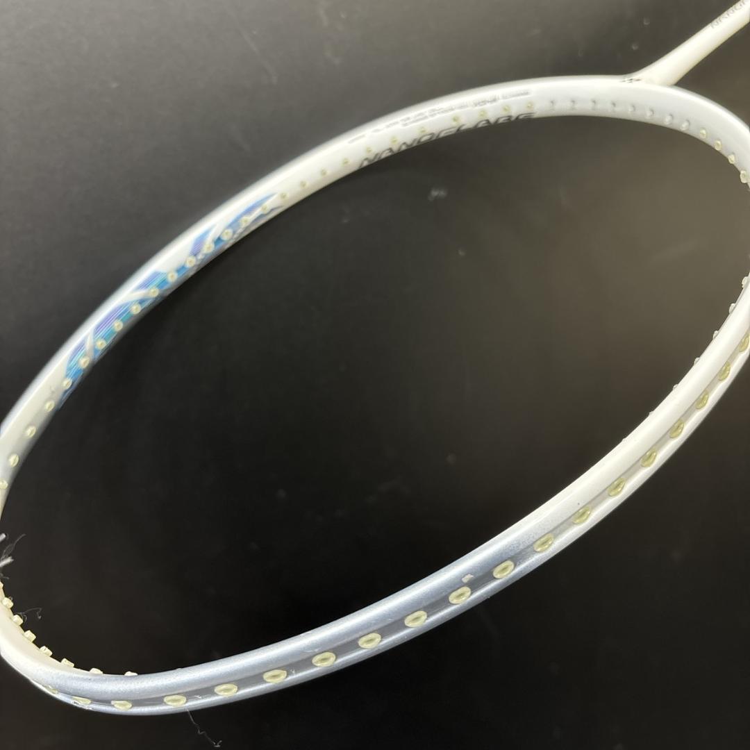 YONEX　NANOFLARE　200　バトミントンラケット　ガット無し