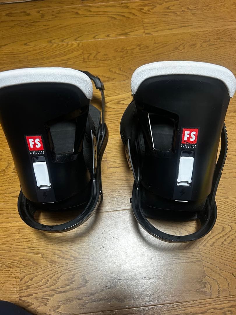 最終値下げ　　　　　状態⭕️Burtonスノーボードビンディング ブラック S