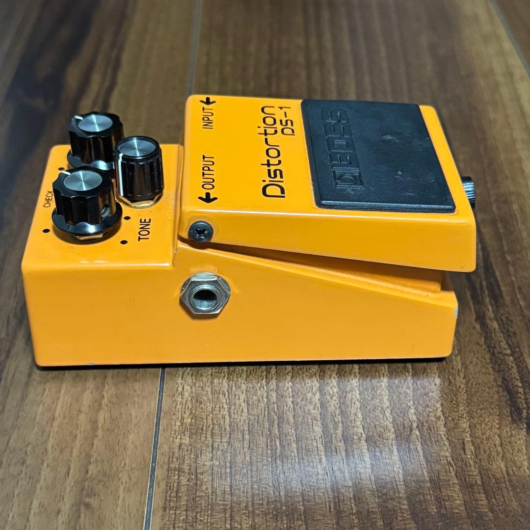 BOSS DS-1 ディストーションペダル