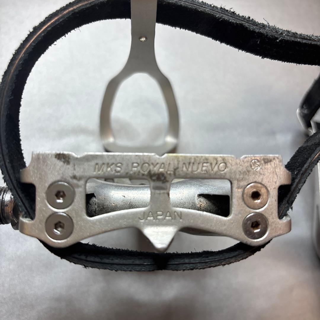 MKS  NUEVO フラットペダル