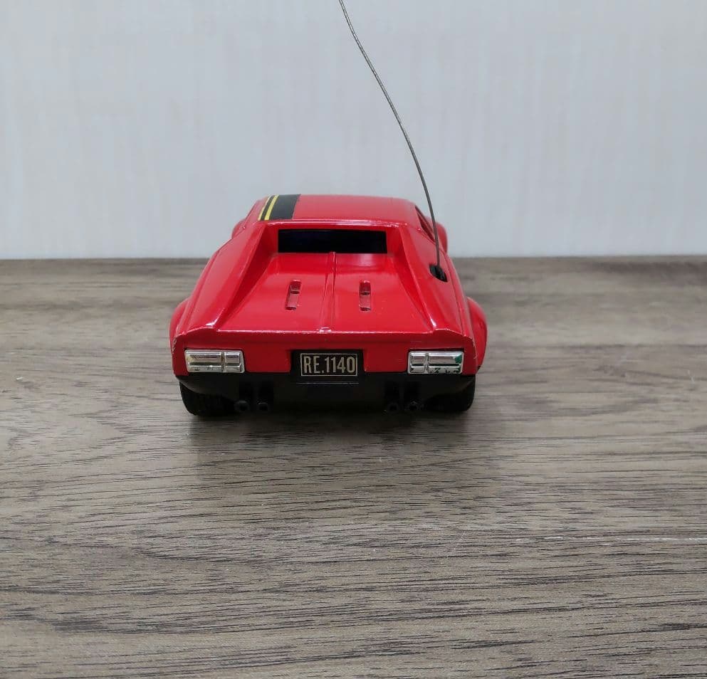 デ・トマソ パンテーラ　PANTERA ラジコンカー
