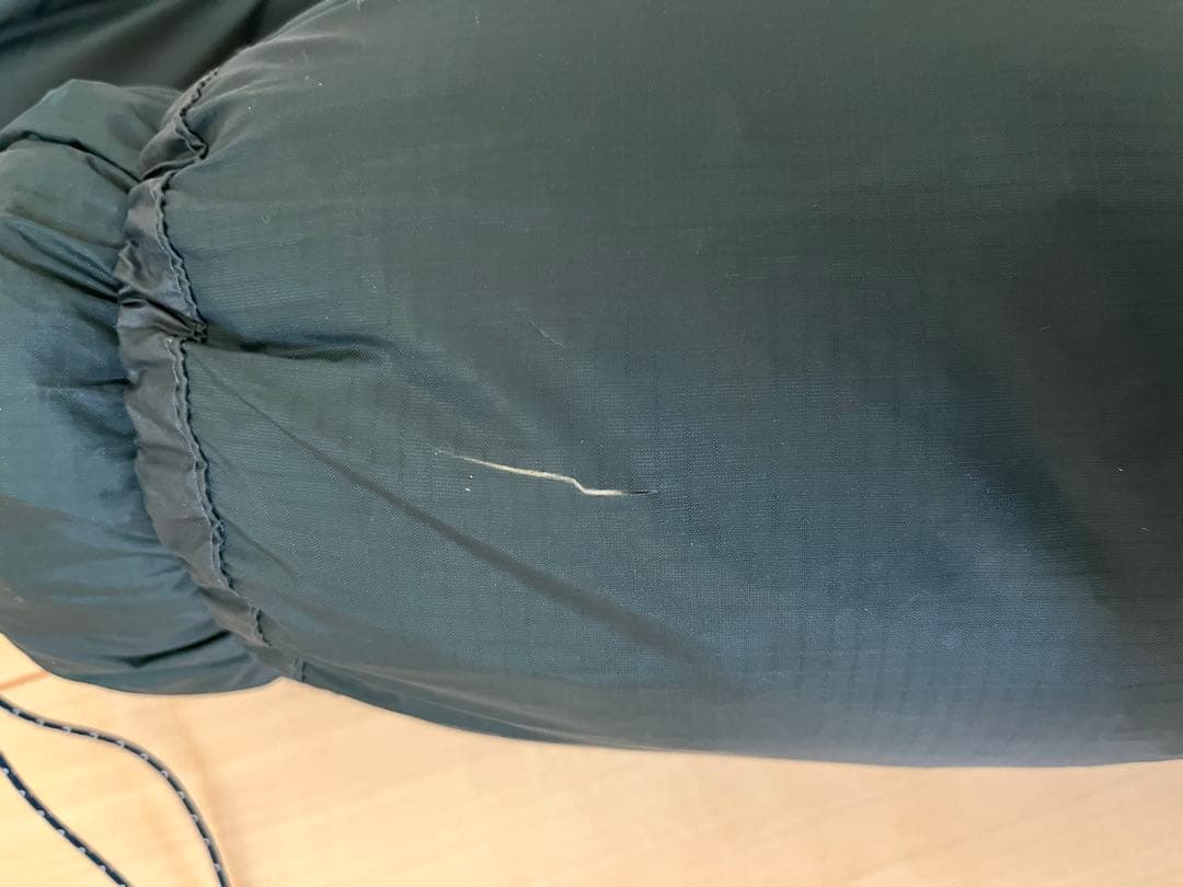 【美品・使用2回】ムーンライト1 新型 モンベル montbell