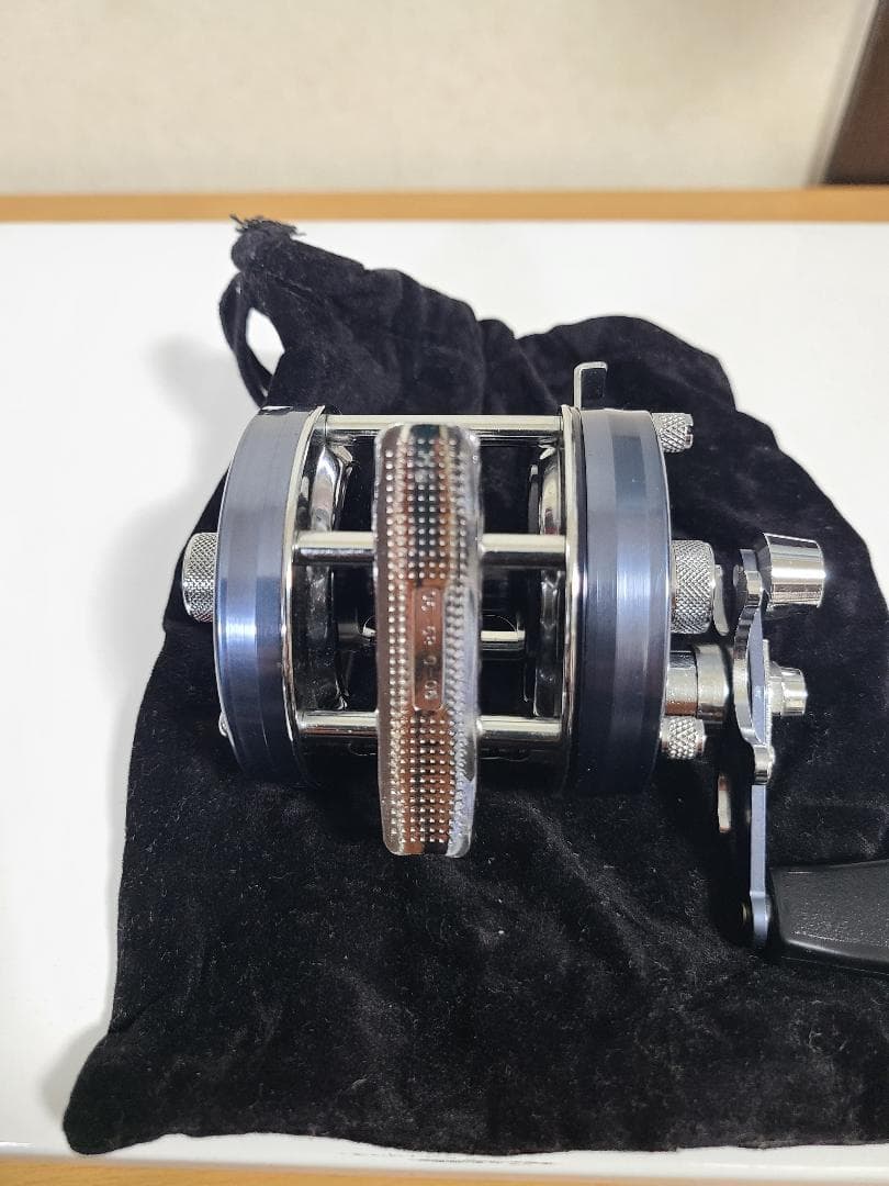 美品 abu5500c　ブルーグレー
