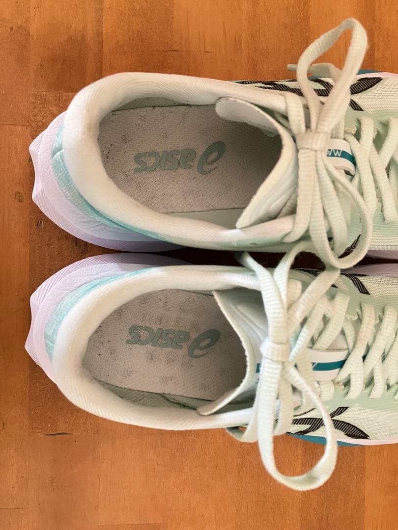 美品　ASICS magic speed 4 woman 24.5 カーボン