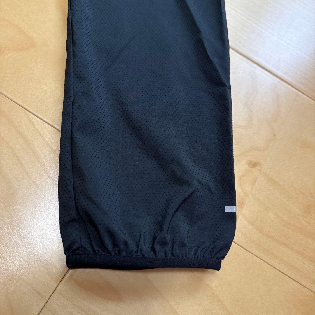 NIKE ナイキ　ランニングジャケット　撥水　フルジップ　黒　ブラック　L 新品