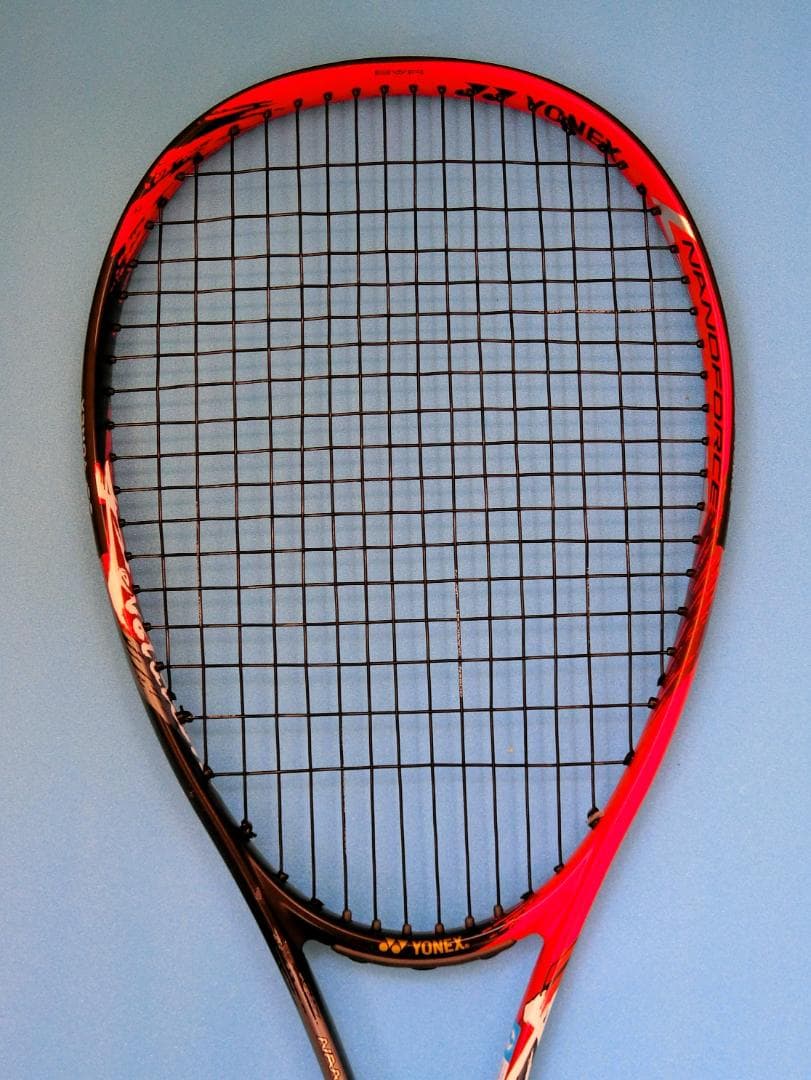 【美品】名器　YONEX NANOFORCE 8V 　赤/黒　　ガムブースト