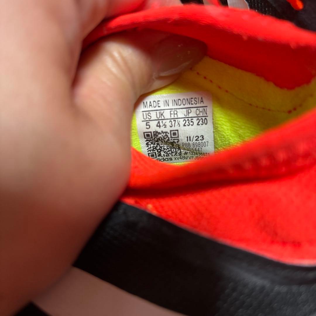 adidas Predator ハイカットシューズ ブラックオレンジ23.5