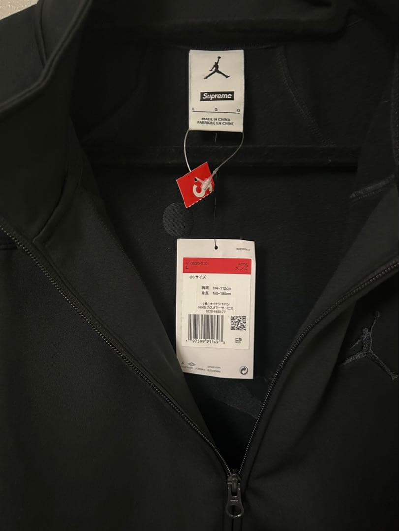 supreme ジョーダン セットアップ