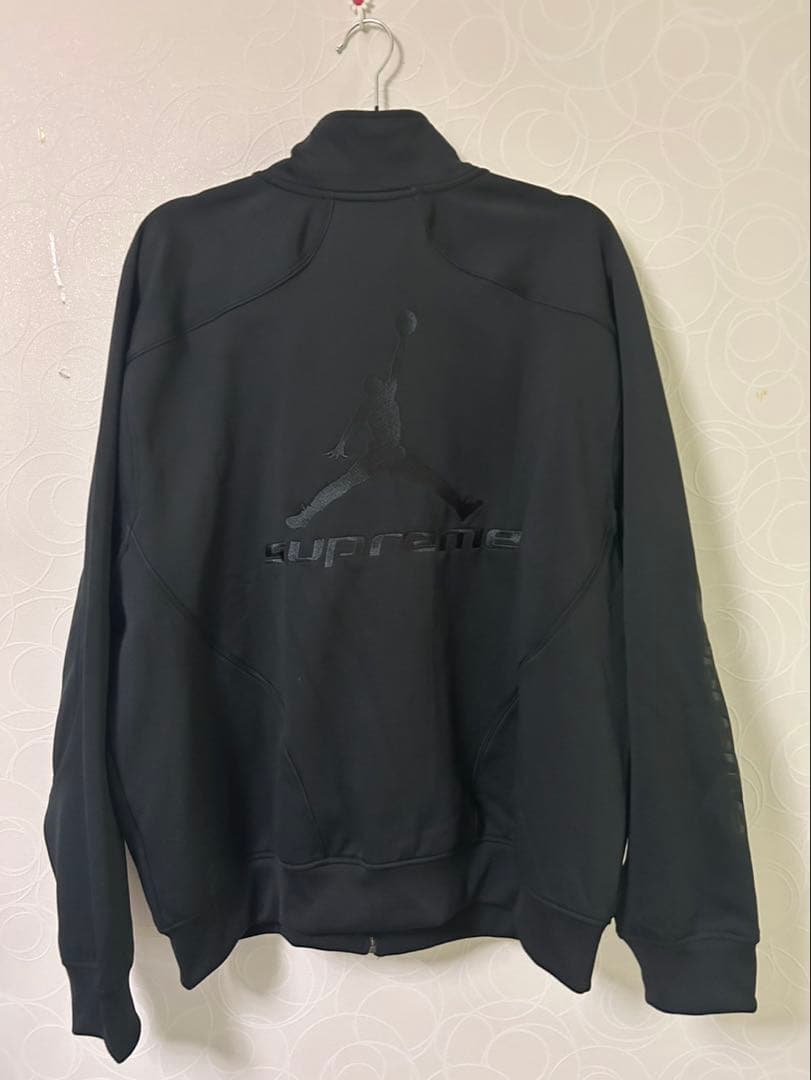 supreme ジョーダン セットアップ